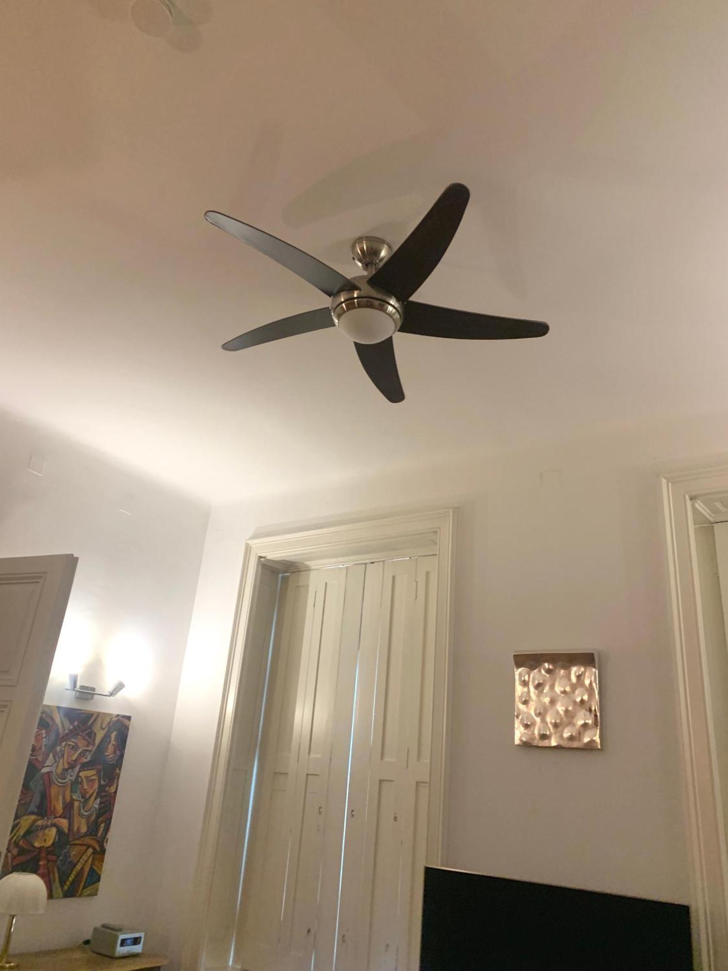 Stylish, Cosy & Central "Self-Check-In" Apartment Wina Bagian luar foto